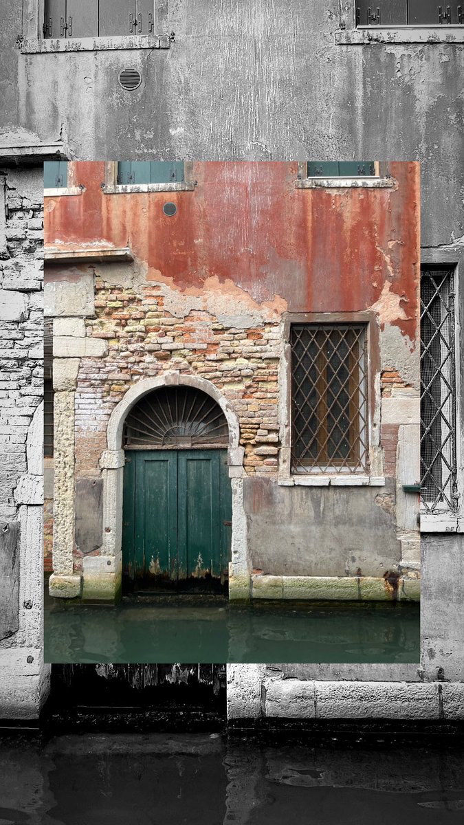 writeandcoffee's tweet photo. ๐จNFT SALE๐จ
โVENEZIAโ
1/1 edition
60 $ALGO
captured in August 2022.
3024 x 4032 px
RBG
26 mm | f/1.6 | 1/220s | ISO 40
๐ https://t.co/zTr8w9GHqa
#Algorand #AlgoNFT #AlgoPhoto #algo #photography #nftphoto #photographer #AlgoNFTs #algofam #nfts #NFTCommunity #venezia https://t.co/pKYNFKg1yp