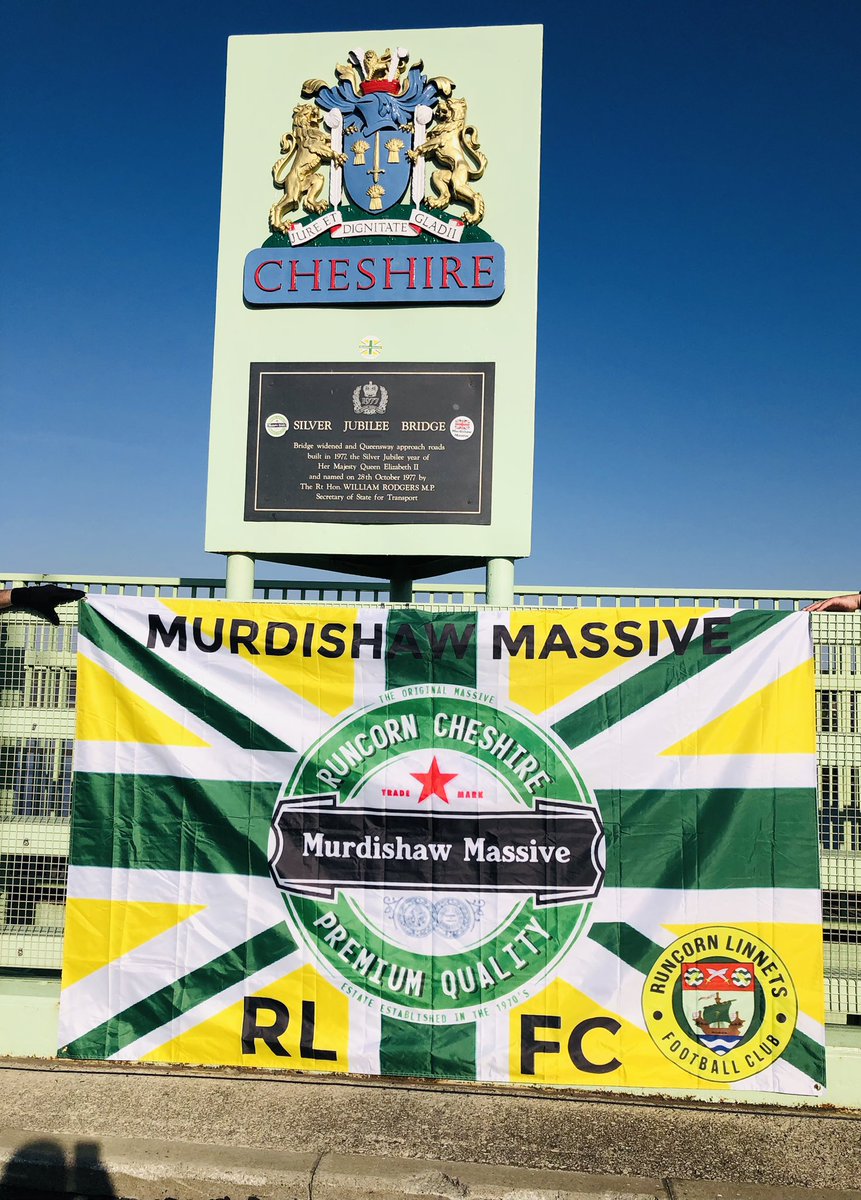 MurdishawM's tweet photo. Two of the inhabitants have requested if they can loan the flag and take it to the @LondonMarathon 🏃🏼♀️👊🏻
Approved ✔️
Good luck to all the runners a few from Murdishaw, The premium estate where being able to run fast as a kid was a requirement 👮♀️
MM
#flagwatch
#MM
#est1970 https://t.co/o3XOyjHAZd
