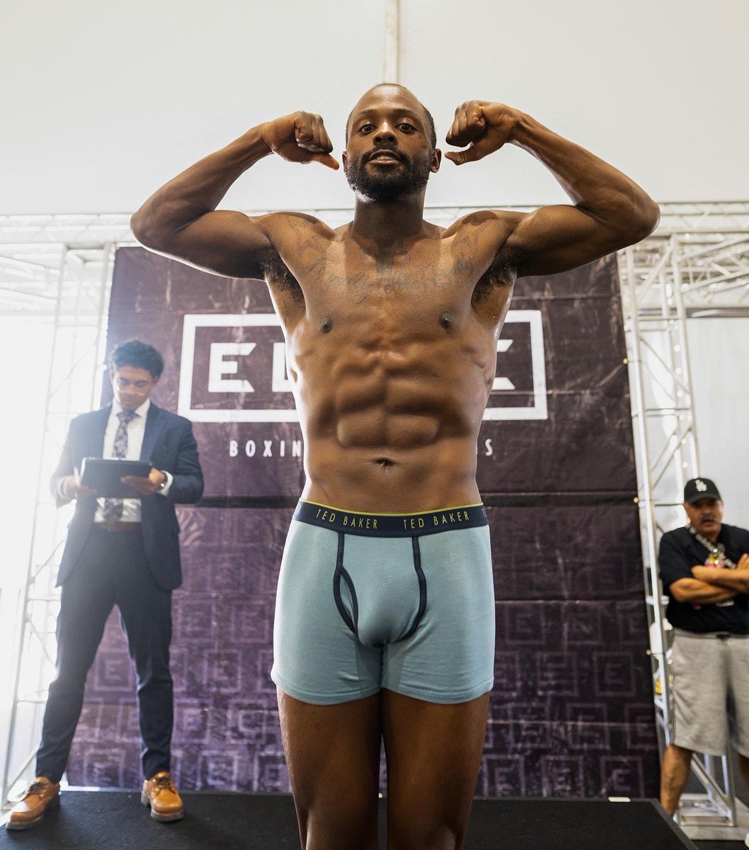 beautynboxing's tweet photo. Weighins Today 🔥👌🏽 #boxingismylife #wedontjustTalkaboutit #boxingpromotion #ElitePromotions #DamianCarillo #AdrianAlvarado #KJWoods #JoseBarajas debuting out of Los Angeles @CommerceCasino Join us #Boxing #boxeo #weighins #streamonyoutube @ Elite Boxing Promotions #Youtube #Free https://t.co/xlJcl6KUo6