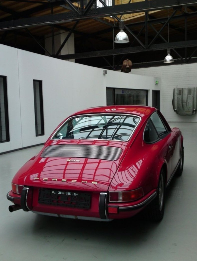 Starlitblond's tweet photo. Vintage 911 Porsche ❤️ https://t.co/20bGMl2cOG