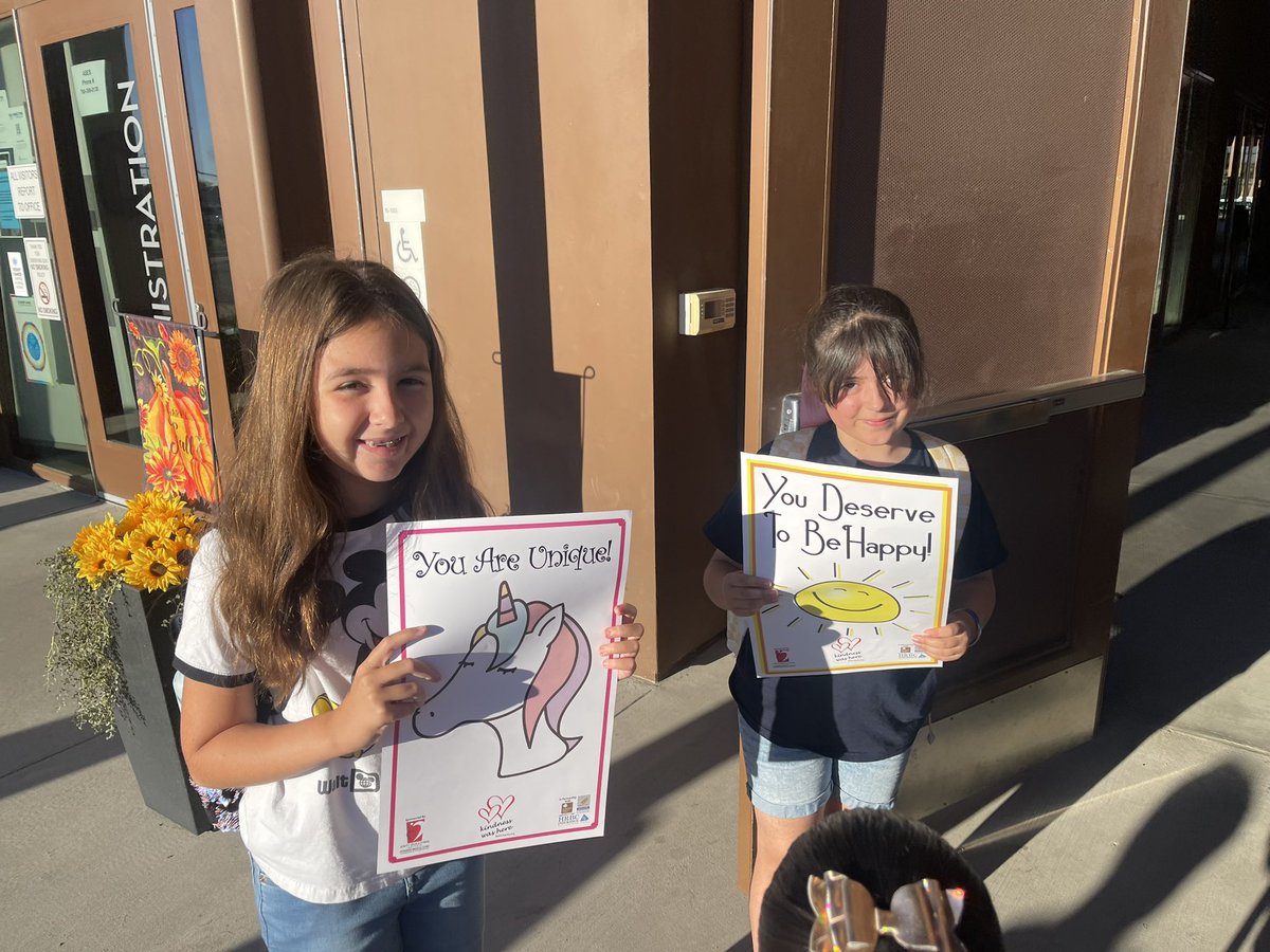 Counsolorzano's tweet photo. Start With HELLO Week @OliphantES 

Teaching students the skills they need to create a culture of inclusion, connectedness while encouraging them to reach out to and include others. 

#OWLSGIVEAHOOT #StartWithHello https://t.co/L4BVQLqgXr