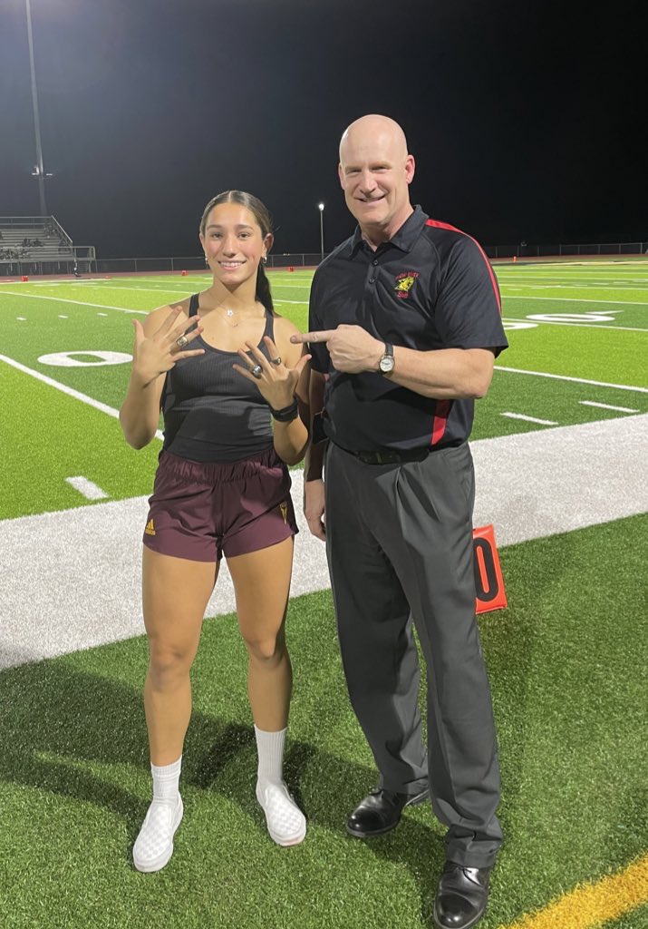 DrFinchDVUSD's tweet photo. Breé Garcia, three-time State Wrestling Champion  from Barry Goldwater @BGHS_DVUSD @DVUSD gets her #ChampRing! #Dawgs Arizona’s first and only.  #ForksUp https://t.co/BV1mDqFLFb