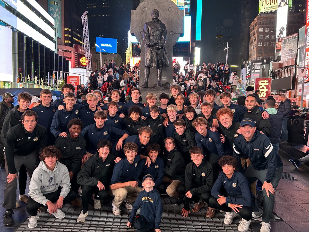 The Soccer Cats are in NYC playing national powerhouses St. Benedict’s Prep and Chaminade. Thanks to alum Pat Shields ‘81 for the tour of Times Square.
