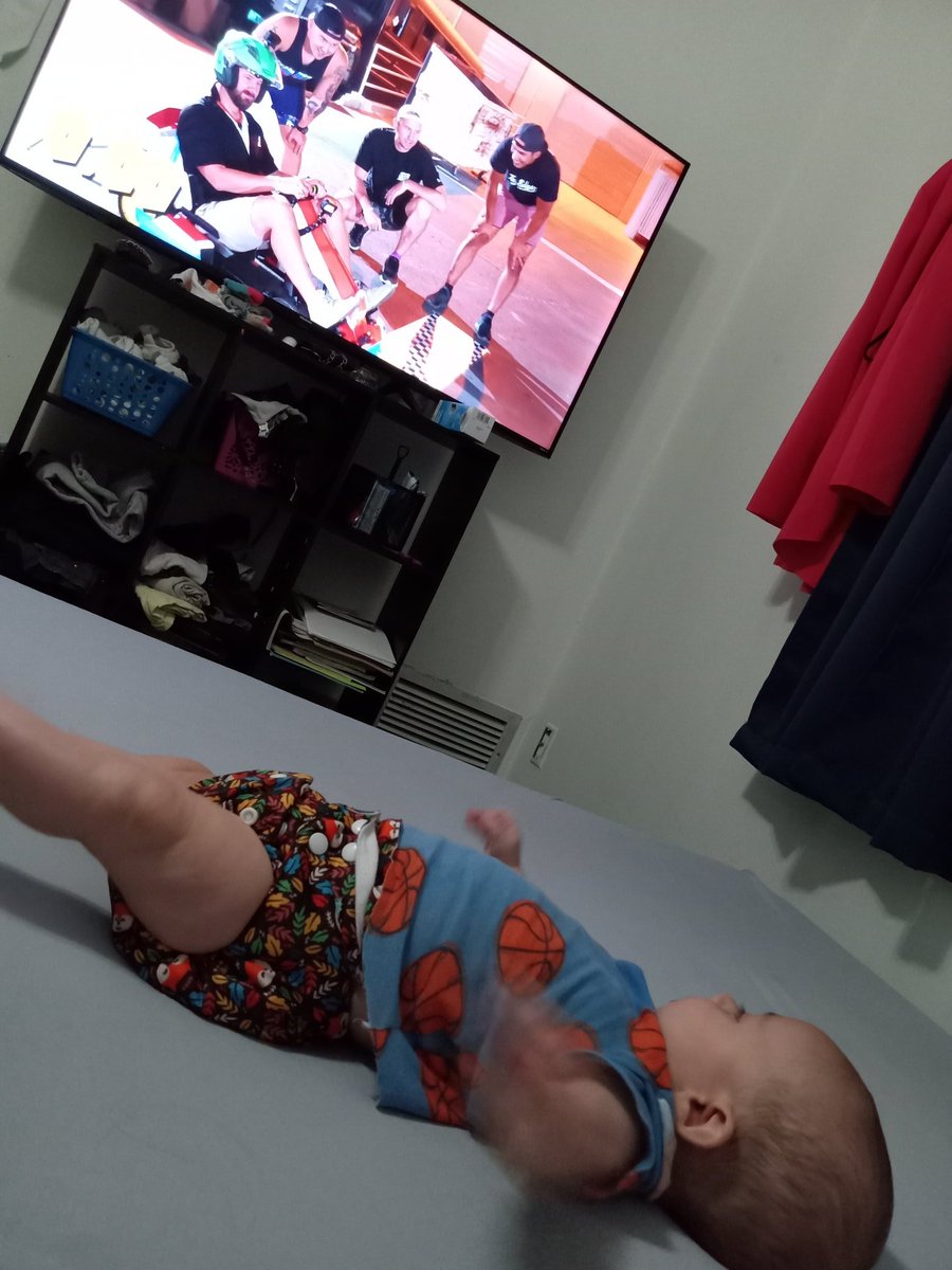 welpimstumped's tweet photo. Bub is sick and feeling like garbage @Its_TeamEdge is the only thing that's helping him calm down 😅 https://t.co/XJPQ6BGlm1