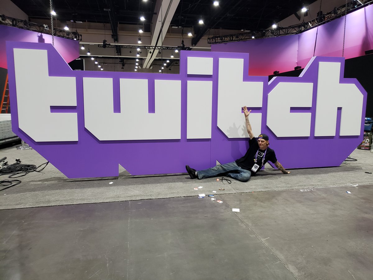 KappaTattoo's tweet image. Who wants to get tattooed at #TwitchCon2022 ?? #TwitchCon #TwitchConSanDiego We're super excited to do this again! Lets make some permanent memories!