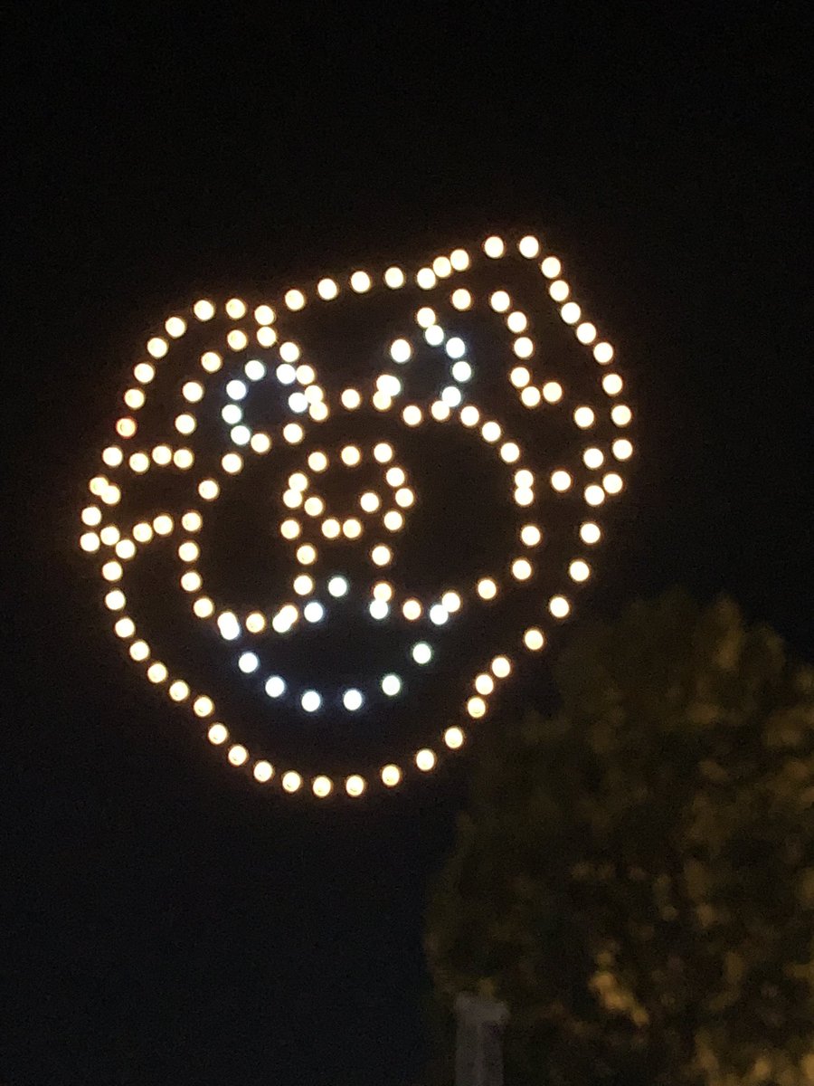 “Fireworks are so 2019…” check this out as <a href="/MaryvilleU/">Maryville University</a> wraps up our 150th year celebration at Homecoming 2022!