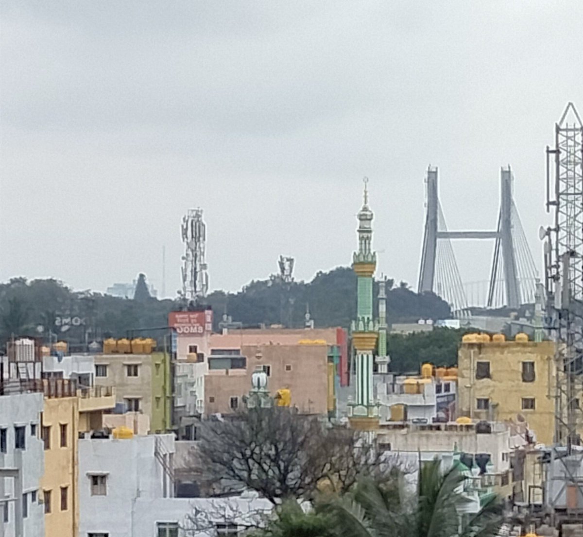 iam_complan_boy's tweet photo. #Bengaluru
Guess The Name Of This Place 😌
Wrong Answers Only 🤭😺
#BengaluruRains #RainyView https://t.co/1mgUMLH3uT
