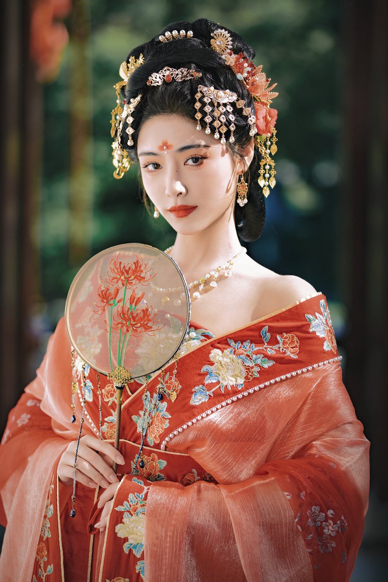 dramaskfan's tweet photo. Novas fotos de #XuJiaQi.
Mais fotos: https://t.co/FgoLTjS0SB
#许佳琪 #KikiXu #TheFlowersAreBlooming #LegendOfYunXi #ParallelLost #TheBloomsAtRuyiPavilion #cdrama #dorama https://t.co/HsV4jPS5ZY