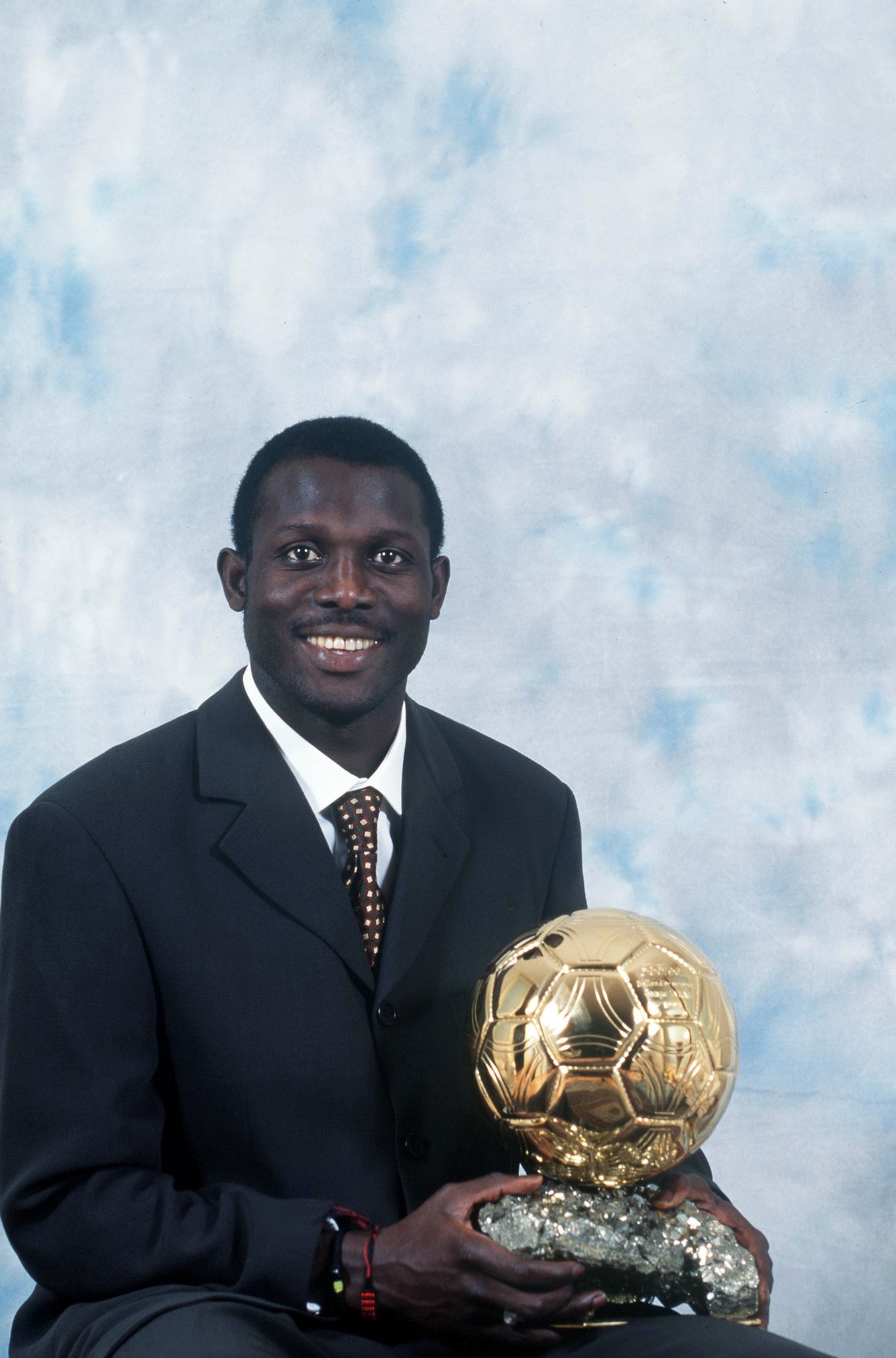 Happy Birthday to the 1995 Ballon d\Or, George Weah 