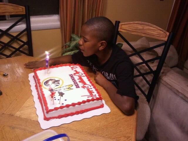 Chrisnxtdoor_'s tweet photo. I just turned 24 Years Old Now I bet not see one nigga say Damn in the comments💯💯 https://t.co/A0ODyzIJUF