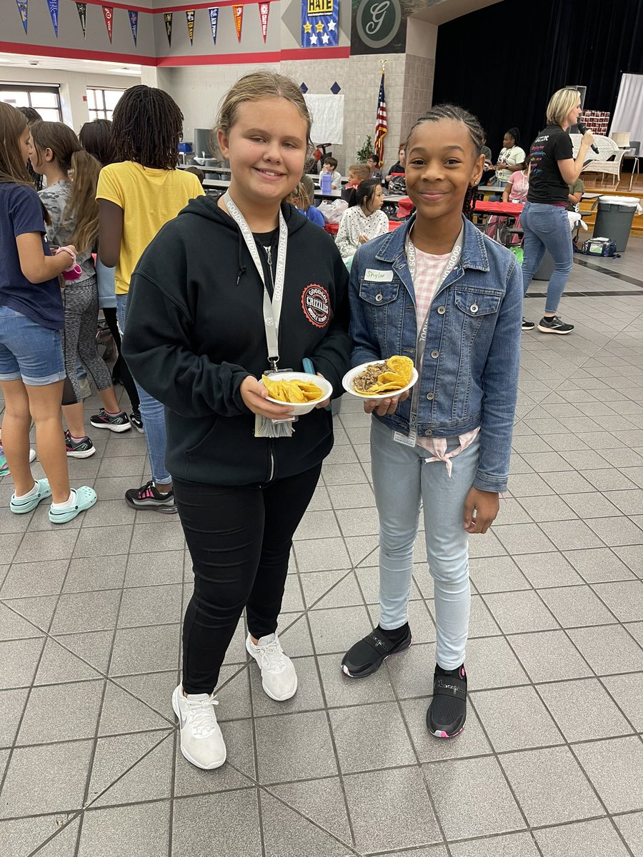 GoodsonChoir's tweet photo. The 6th Grade Nacho Party was so much fun! Games, dancing, and lots of CHEESE! @goodsongms @CFISDFarney @BlackBearkats @cywoodschoir https://t.co/G1sn0kZYzN
