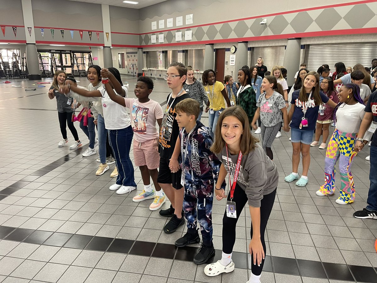 GoodsonChoir's tweet photo. The 6th Grade Nacho Party was so much fun! Games, dancing, and lots of CHEESE! @goodsongms @CFISDFarney @BlackBearkats @cywoodschoir https://t.co/G1sn0kZYzN