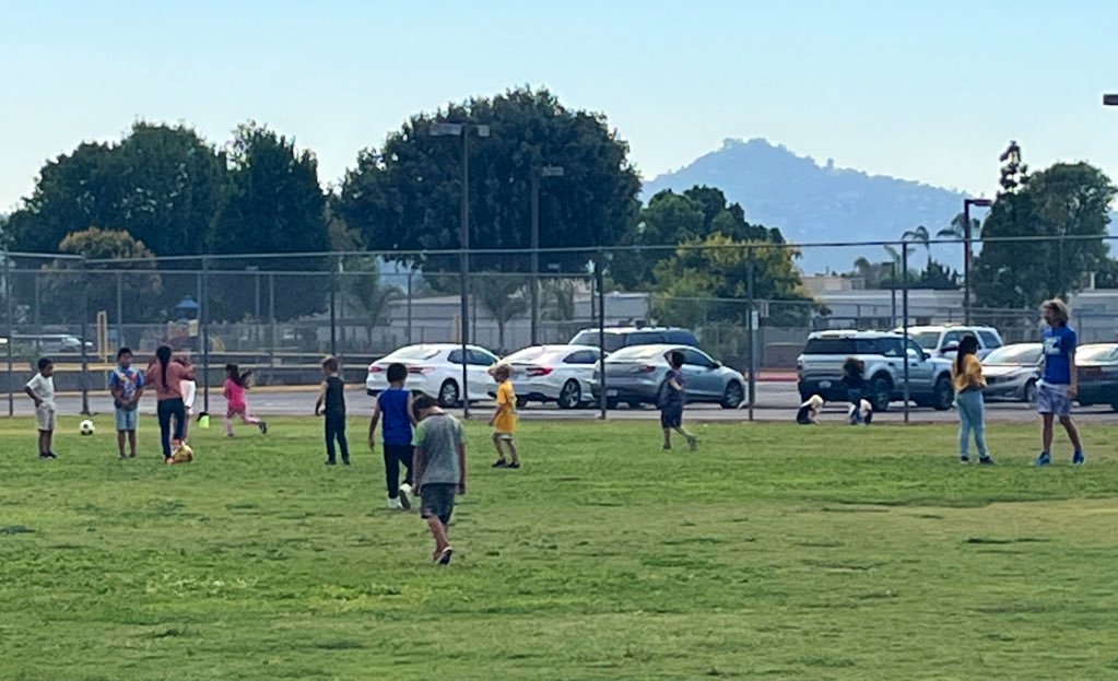 EDPCampMadison's tweet photo. Wrapping up week #7 at EDP Camp Sunset @Madison_Eaglets Having fun exploring SEL Activities, Gardening, Sports, and Dance. #YouBelongCV #OurNestIsBest @CajonValleyUSD @CajonValleyEDP https://t.co/54hQgxpkeh