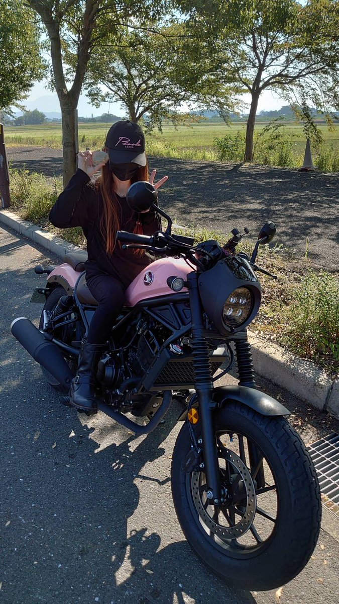 fumin_tmk's tweet photo. 朝、水鳥でお餅もらった(*>∇<)ﾉ
 #木元製菓 https://t.co/Vb6FtqvPR3