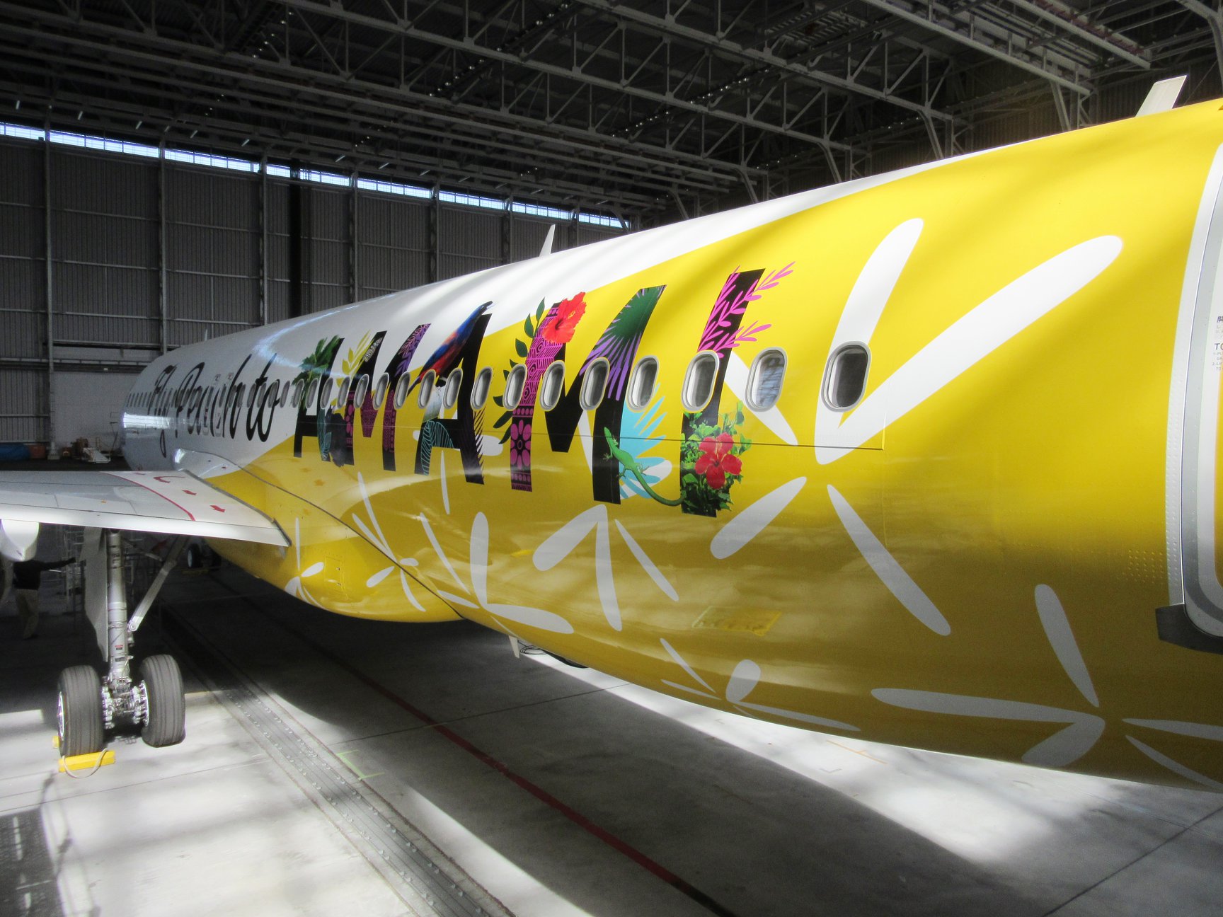 【再出品】Phoenix peach Airbus A320 バニラ塗装 再出品】Phoenix peach Airbus A320 バニラ塗装 - メルカリ
