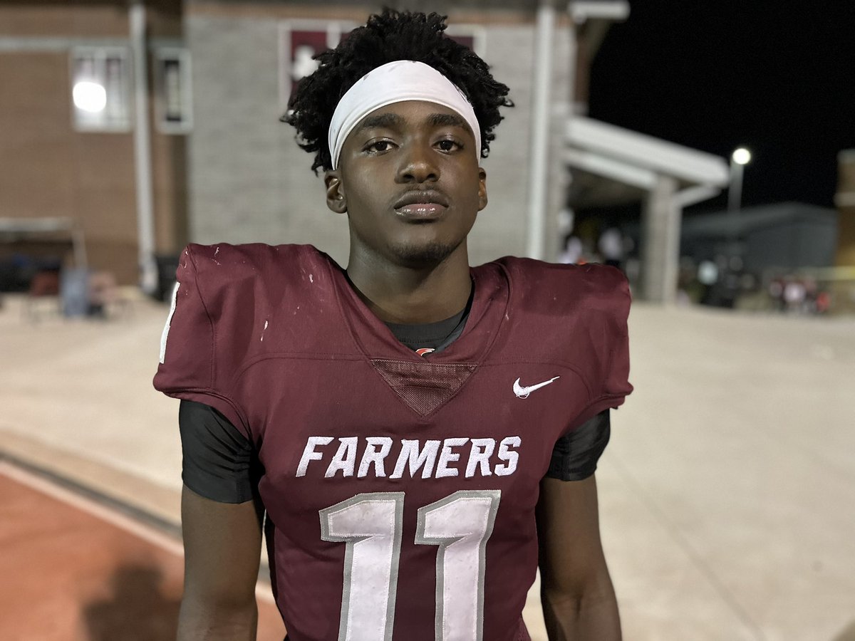 A late night sleeper…

Lewisville HS (Tex.) RB Xavier Lewis (<a href="/xavierrlewis/">Xavier Lewis</a>) could wind up turning some heads this fall when all said and done. 

Lewis is lightning in a bottle w/ (10.28 - 100 m) speed showing it w/ two TDs  tonight of 25+ yards or more. 

Keep an eye on Lewis.