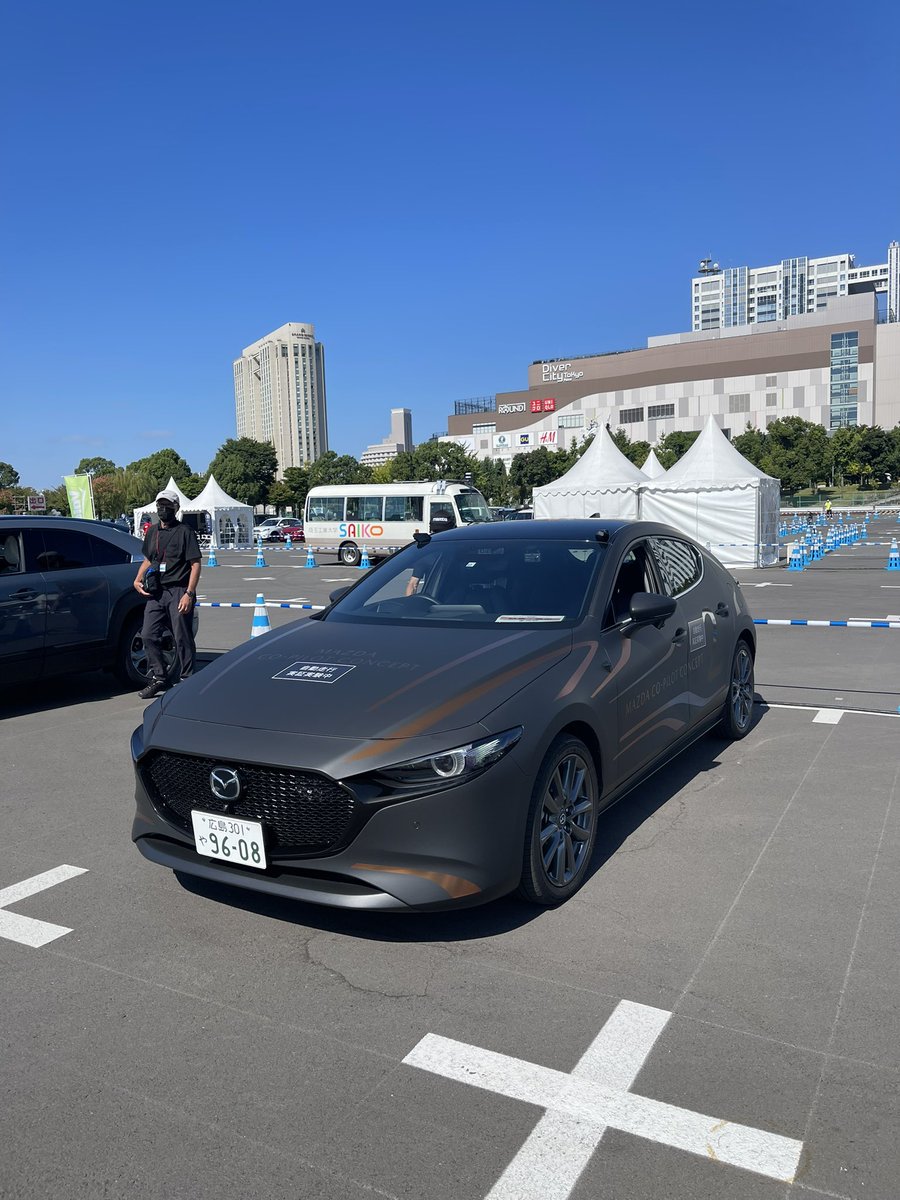 AudiTDI2000's tweet photo. 今の技術って凄いですね、、。 https://t.co/woBswVM8tv