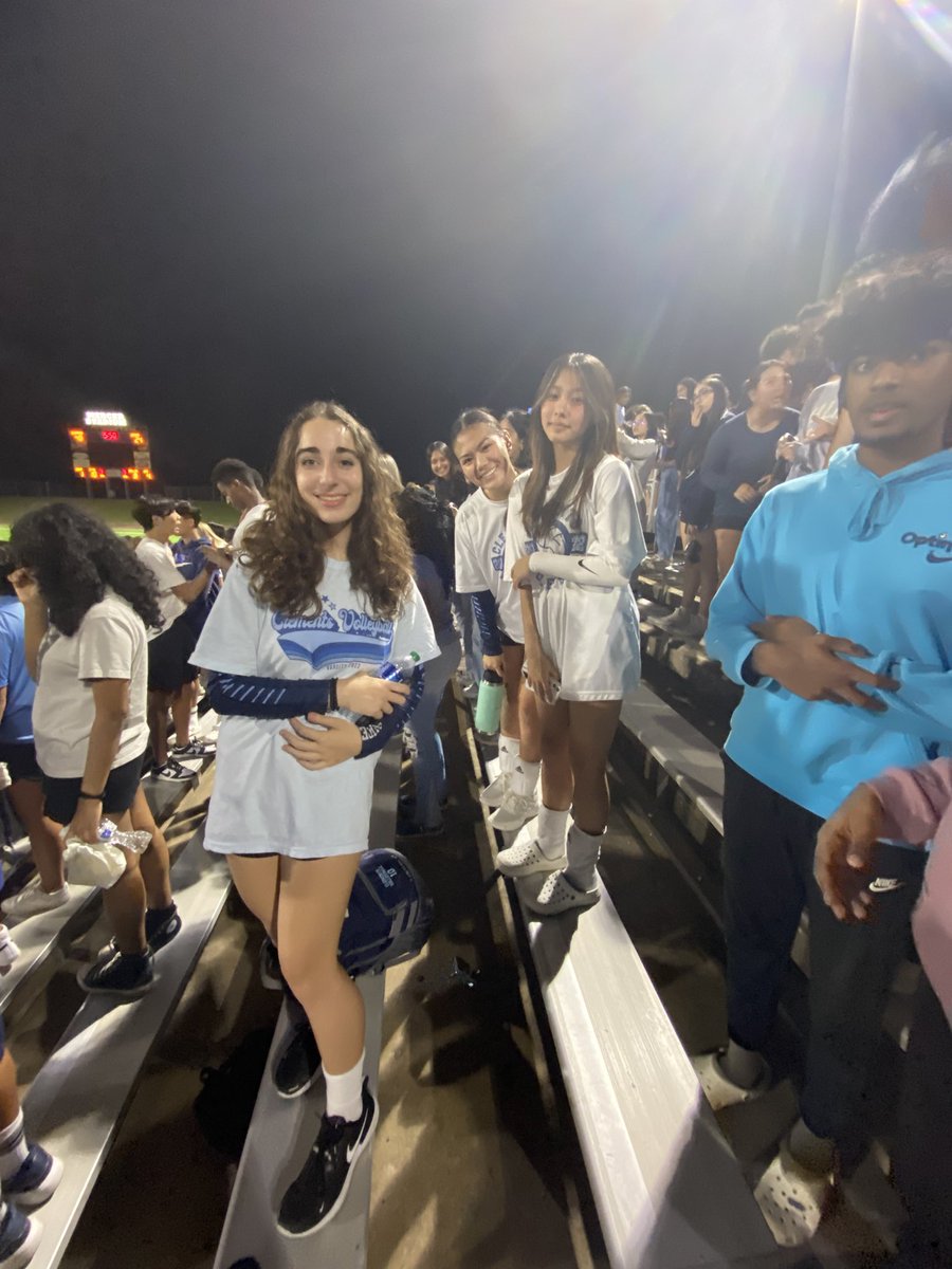 clementsvball's tweet photo. More VB having fun and bringing some NOISE!!! Great win tonight, @CHighFB!! ๐๐ #HOCO2022 #LetsRide #RangerFam https://t.co/MjjqcgqOww