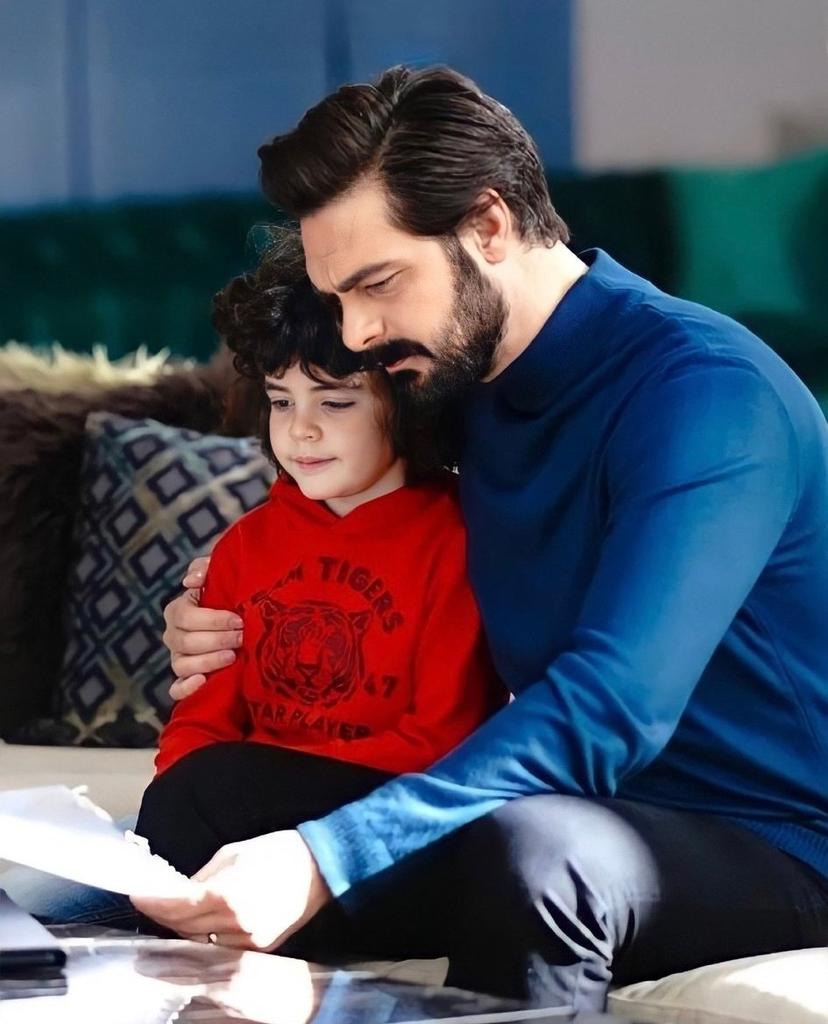 TayebFarzana's tweet photo. gelecekte kesinlikle harika bir baba olacak. keşke yaman'ın kollarında küçük bir prenses görebilseydim

30 rt 

#HalilİbrahimCeyhan https://t.co/o6dBLc0AXT