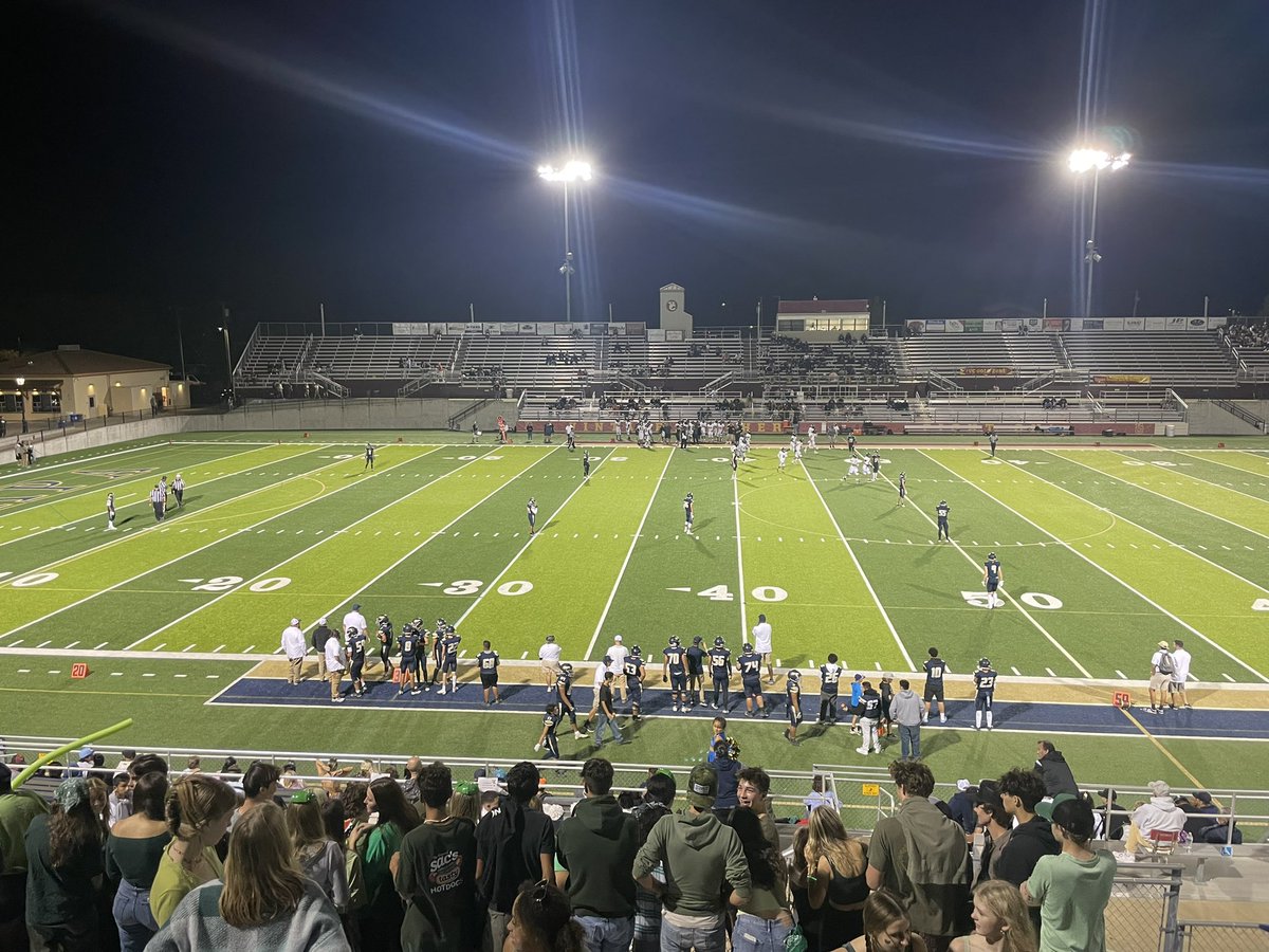 The sights and sounds of Friday night lights in the beautiful Memorial Stadium with two @NVUSD teams. @NapaHigh green spirit night had students bringing mental health awareness. Congrats to @ACHSWolves football on the win. @napa_football