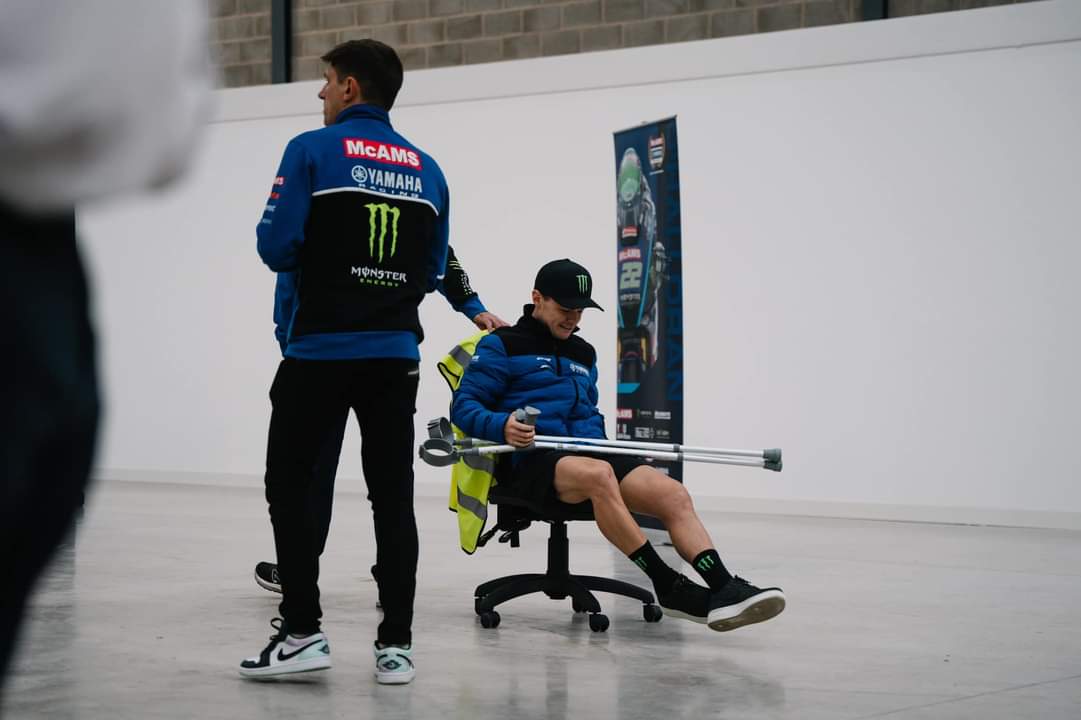 DAS_Hutch_Bro's tweet photo. This week we visited @CAMScycling new HQ in Ormskirk, where two of our riders got to meet the @McAMSYamaha Team!
๐ธ Harry Paine https://t.co/s28FSgnxLH