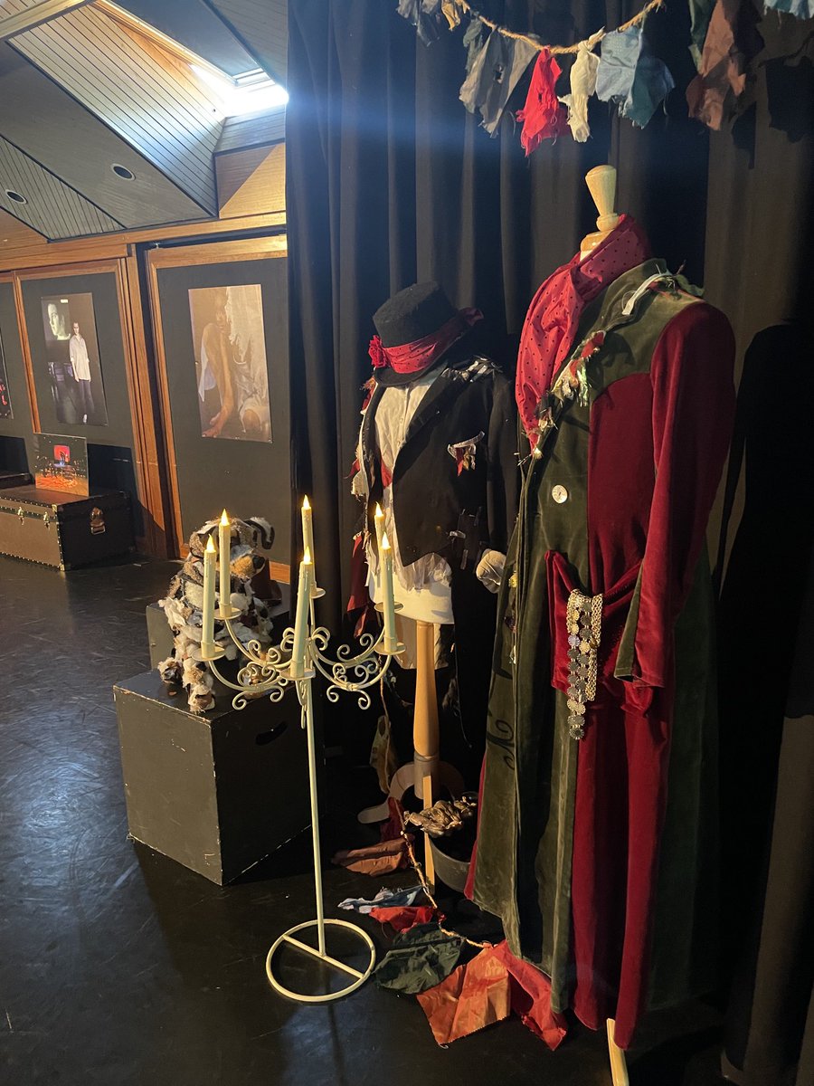 SPFdrama's tweet photo. We’re all set for Open Day 2022! Come and see us in the Drama Studio! ⁦@SPFSchools⁩ https://t.co/YjMJd1YkXs