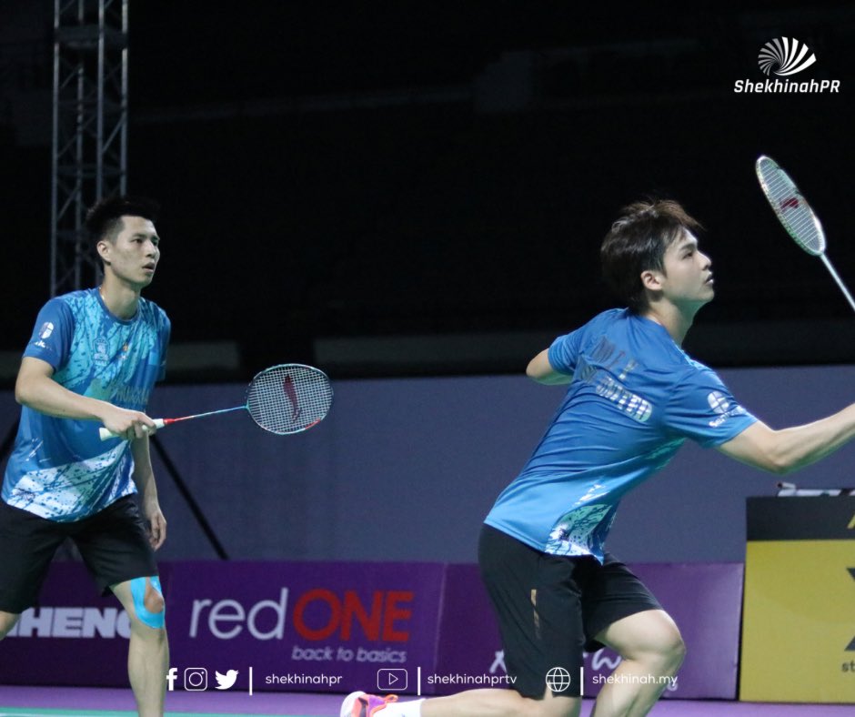 shekhinahpr's tweet photo. RESULTS: #SRPLP Group Stage (GROUP B)
Puchong United BC vs Serdang BC
#PUBC Ong Yew Sin-Teo Ee Yi vs #SBC Booh Xin Yuan-Wong Tien Chi
11-7 11-3 5-11 11-6
#SENHENGredONEPurpleLeagueProfesional
#PurpleLeague
#BadmintonMalaysia
#ShekhinahPR
#HardworkBeatsTalent https://t.co/HIBVYCNgfP