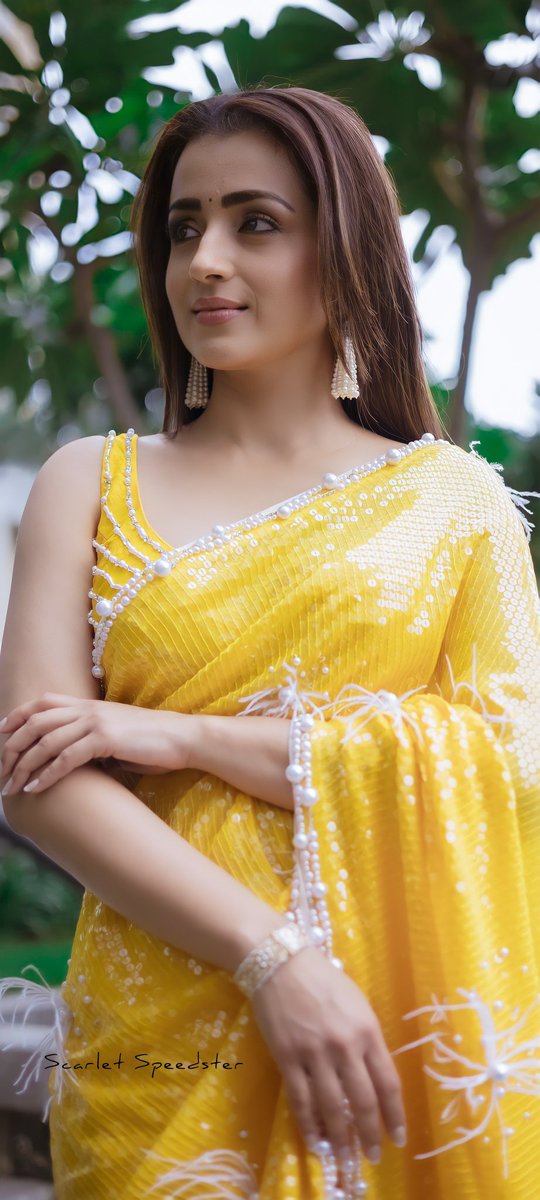 ScarletSpeeds16's tweet photo. Trisha 💛 https://t.co/8XVlo476Kh