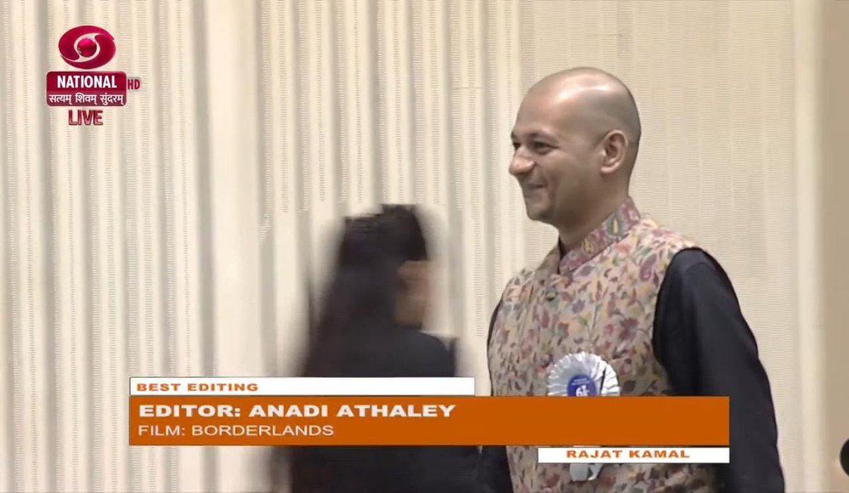 opjsrgh's tweet photo. Mr. Anadi Athaley, one of our #OPJSAlumni, bagged #NationalFilmAwards for Best Editing for his documentary "Borderlands". He received this award from the Honourable President of India, Smt. Droupadi Murmu. @MPNaveenJindal @shallujindal20 @JSPLCorporate @JSPLFoundation @RKTrivedi5 https://t.co/9yeWhQ54d5