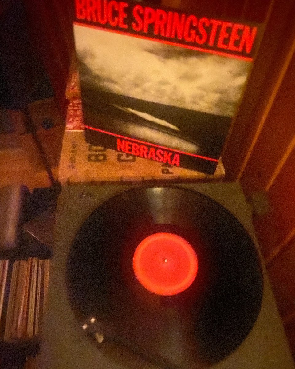 joefaheymusic's tweet photo. #brucespringsteen @springsteen “Nebraska” (1981) #lp #vinyl #record #abum #nighttime https://t.co/uCrWNqjEwB