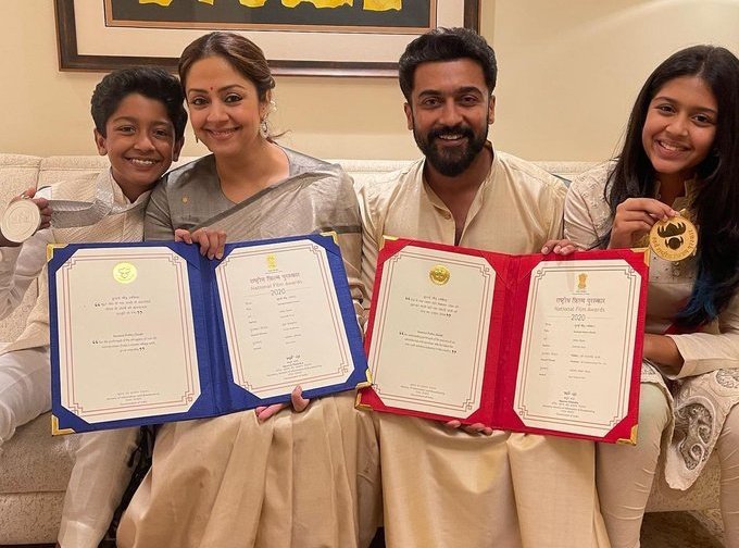 Power couple @Suriya_offl and #Jyothika with their children after receiving #BestActor award and #BestFeatureFilm award, respectively, for #SoorariPottru at #NationalFilmAwards in Delhi

#Suriya #NationalAward #IndianFilm