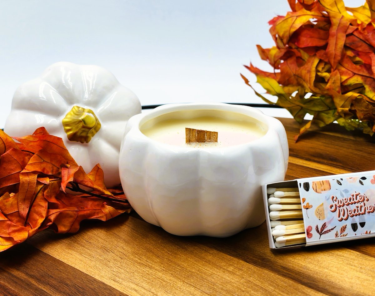 DivineBlossomCo's tweet photo. @Etsy Pumpkin Chai Candles 🤩 https://t.co/oRWE15snpe