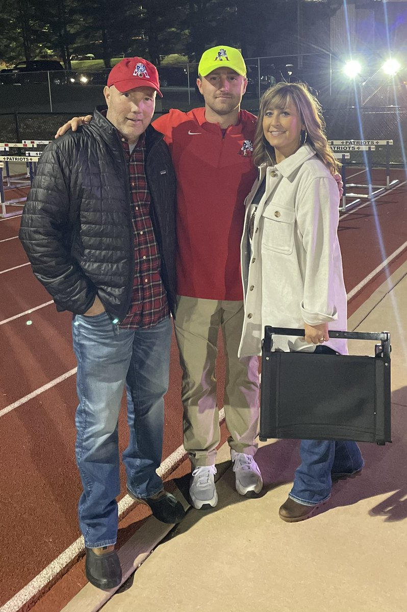 First stop of the weekend. Did not end the way we wanted but always great to see Ryan do what he loves! 
Dobyns Bennett-34
Jefferson County-10 <a href="/ryanrandall_9/">Ryano_37_Randall</a> <a href="/JeffCountyFB/">Jeff County Football</a> <a href="/ReedRandall53/">Reed Randall</a> <a href="/CHSJacketsFB/">Calhoun Football</a> <a href="/RecruitGeorgia/">Recruit Georgia</a>