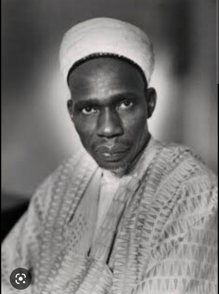 SadiqidrissSar1's tweet photo. True definition of a leader.
Political independence is totally inadequate if it is not accompanied by stability and economic security.
#Sir
#Abubakar
#Tafawa
#balewa
First prime minister of Nigeria https://t.co/nDwZL3X56Z