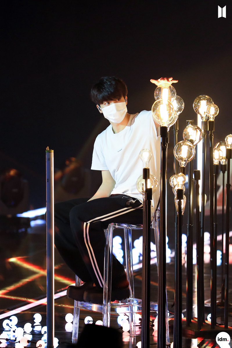indomyfess's tweet photo. -idm wow, keren banget ananda jimin bisa menyalurkan listrik dari tangannya 😱😱😱 /j (udah ku kasih tone indicator loh ya, awas aja yang masih mikir engga engga kek kemaren 🙄🫵) https://t.co/qGn4nE7UWG