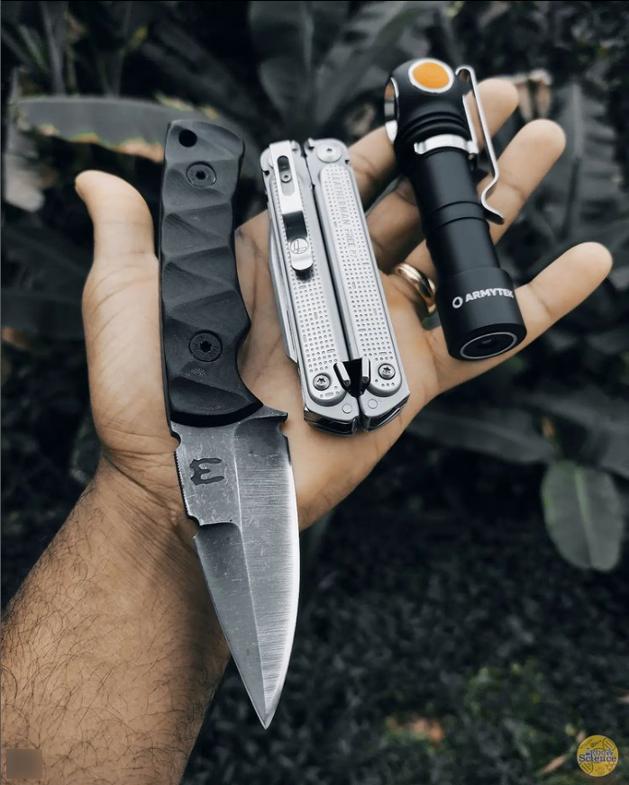 EDCpocketgear's tweet photo. ๐ท edcscience
#edcaddicted #flashlightporn #flashlightfanatic #armytekflashlights #armytek #armytekwizardpro #armytekwizard #armytekwizardc2pro #edcbrasil #edcusa #edcespaรฑa #edcmexico #everydaycarry #edc2022 #knife #knifecommunity #edcscience #edcmรฉxico #sakbrasil #sak https://t.co/GioNfcgvSb