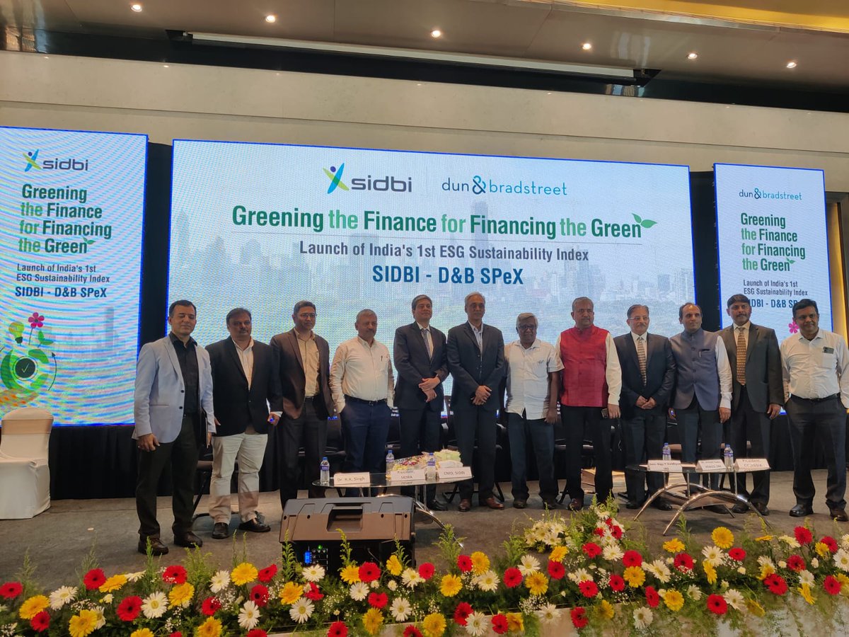 #SIDBI signed #MoU with <a href="/DNB_India/">D&B India</a> for "Greening the Finance for Financing the Green". 

CMD, SIDBI, Shri Sivasubramanian Ramann <a href="/ramann_siva/">S Ramann IAAS</a> delivered Keynote address at the #Launch of #India's 1st #SustainabilityIndex in association with <a href="/DNB_India/">D&B India</a>.
