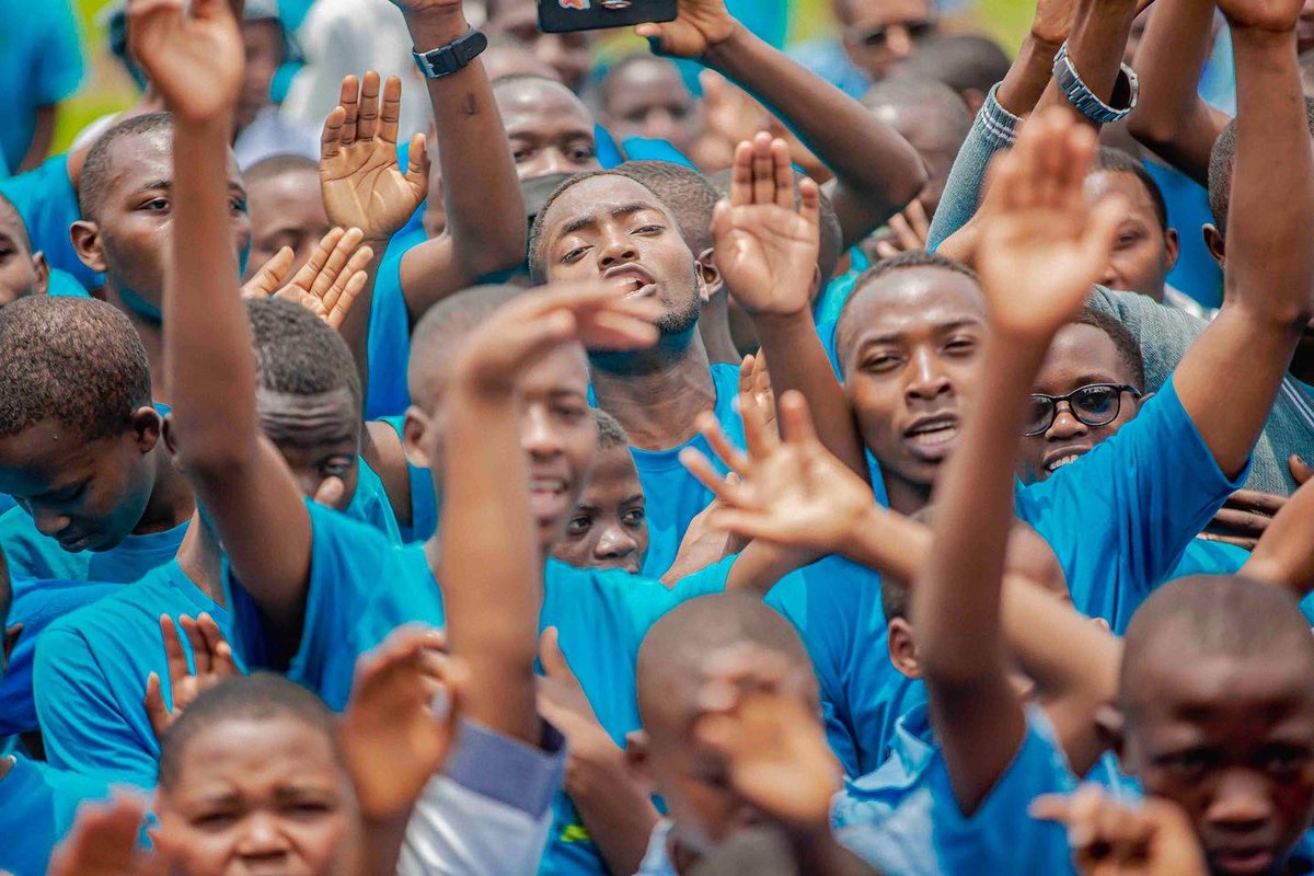 Dolton4tograph's tweet photo. #oooohrayon
@official_rayonsports ikipe y’abanyarwanda
#oncebluealwaysblue 💙💙💙 #gikundiro
📸 by @dolton4tograph https://t.co/pSPzwMLs4i