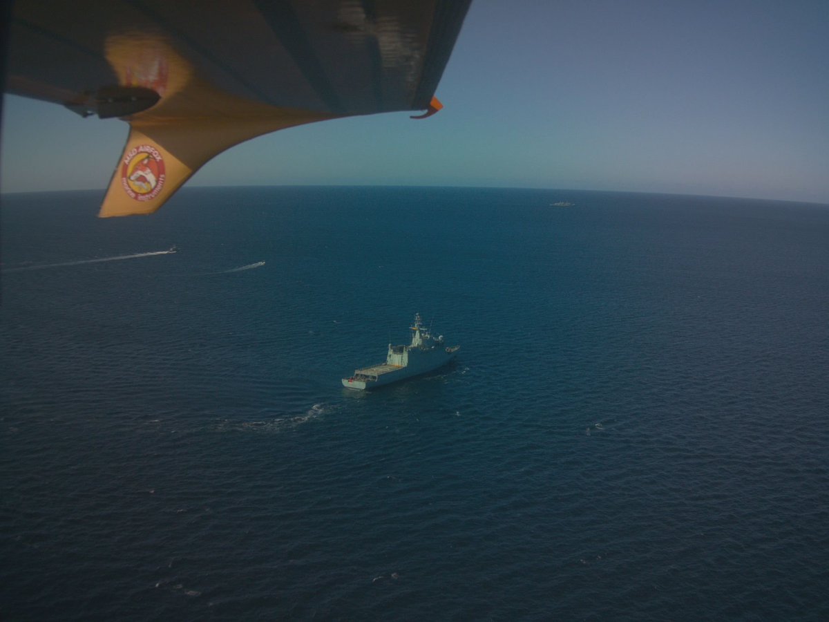 Armada_esp's tweet photo. Durante los ejercicios #DynamicMessenger, @NATO_MARCOM ha experimentado con el empleo de sistemas no tripulados, integrándolos junto a unidades navales convencionales y tripuladas. El Buque de Acción Marítima #Audaz ha liderado los últimos ejercicios ejecutados.

#SomosLaArmada🇪🇸 https://t.co/aYzZCMwhx6