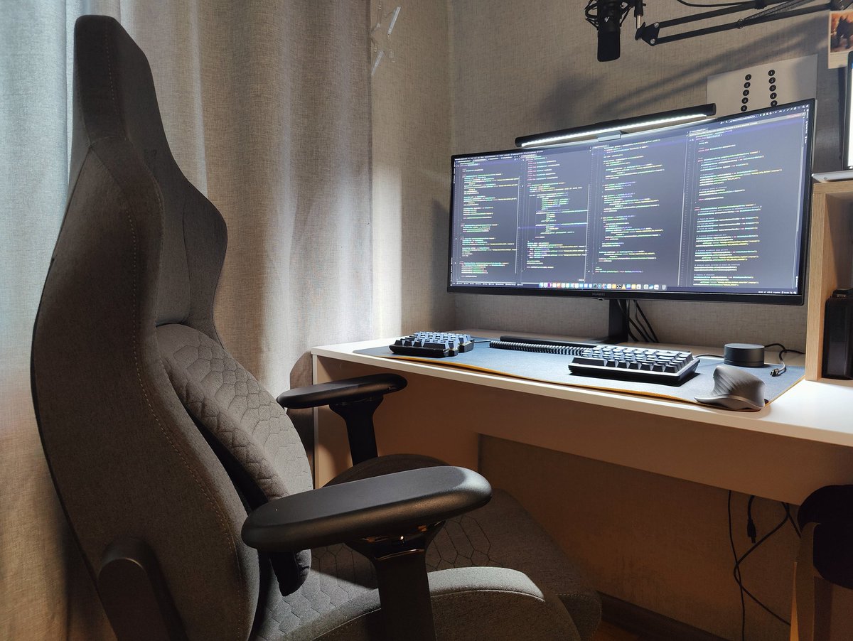 Некоммуникабельность tweet media