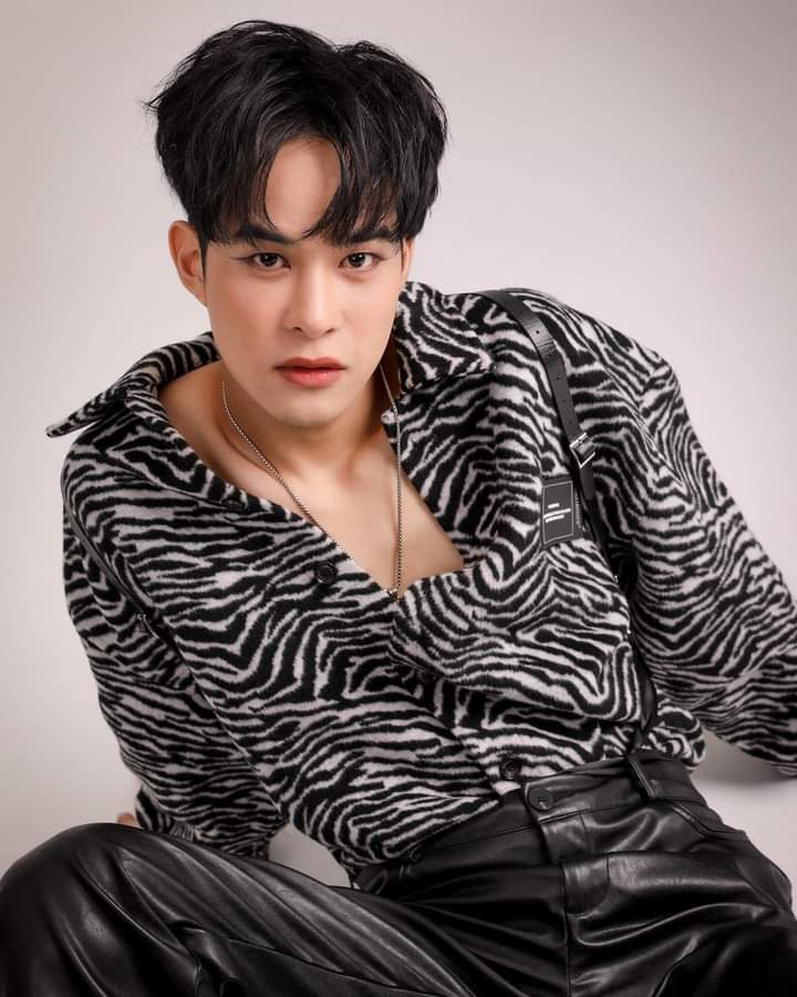 JimnessaC's tweet photo. Handsome 🥰🥰🥰🥰
#artpakpoom
#PHfan
#babyhearts https://t.co/gFS8te8MYN