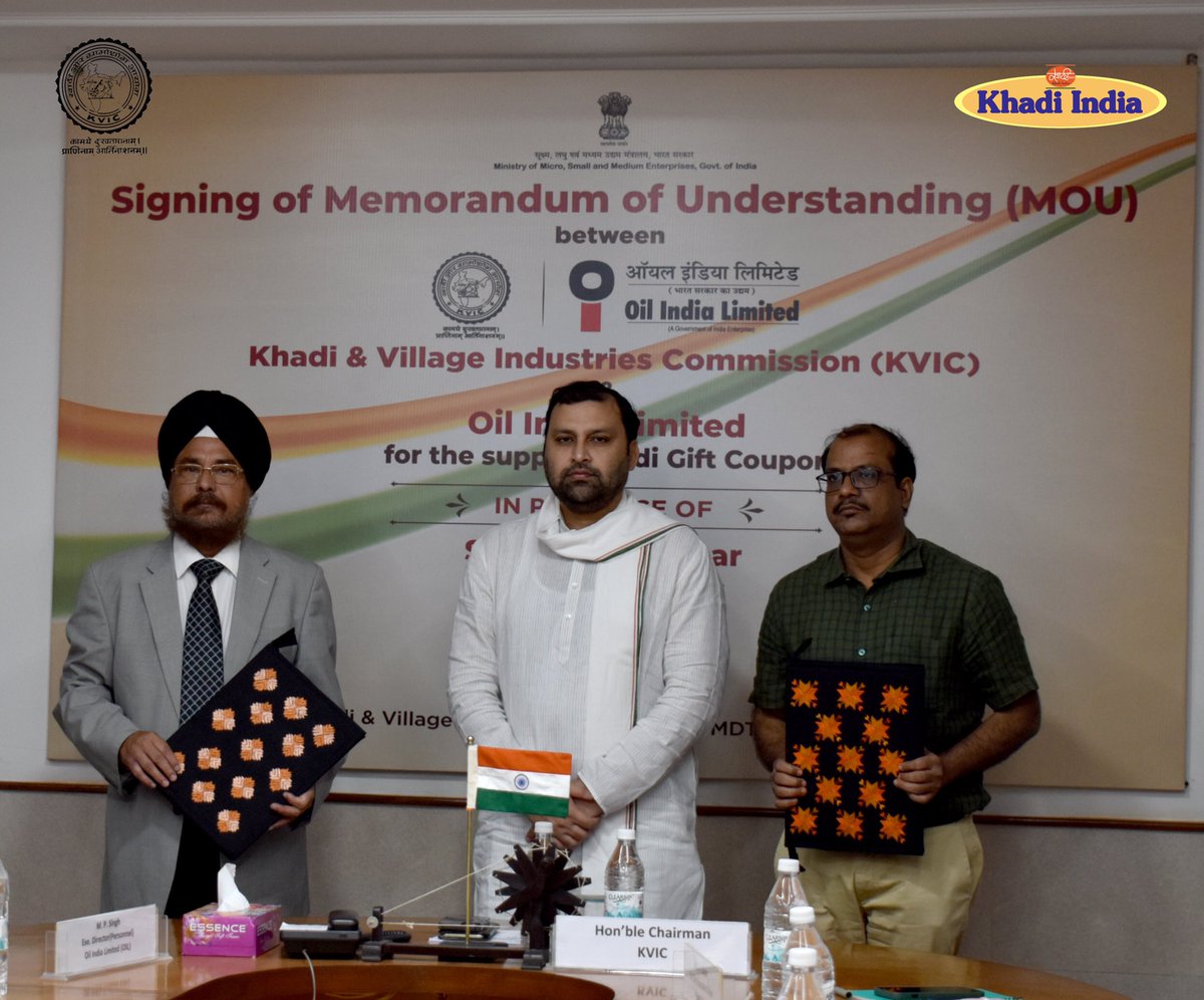 ChairmanKvic's tweet photo. We are pleased to announce the launching of Khadi Gift Coupons.
We have signed a MOU with @OilIndiaLimited which will distribute these coupons among its employees across the country.
The supply of Khadi Gift Coupons worth around ₹ 3.25 cr.
#KVIC #Khadi #Khadiindia https://t.co/DvZJEY6rrD
