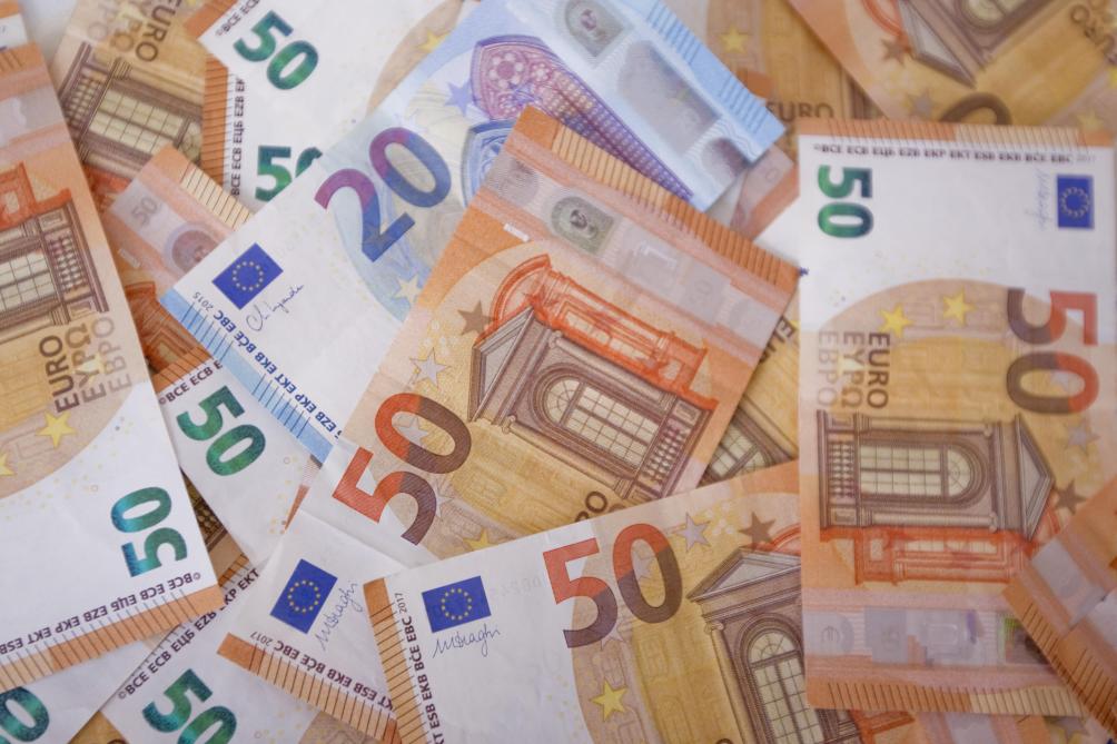 Salaires: qui pourra bénéficier de l’indexation de plus de 10%? lesoir.be/466286/article…