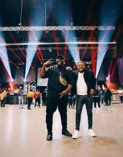 NewsPlugzw's tweet photo. DJ MAPHORISA and his friend Kabza De Small are facing arrest in Zimbabwe for failing to perform at the Victoria Falls Carnival in April this year.https://t.co/9X6BJQtYFN https://t.co/ammSkvaXYx