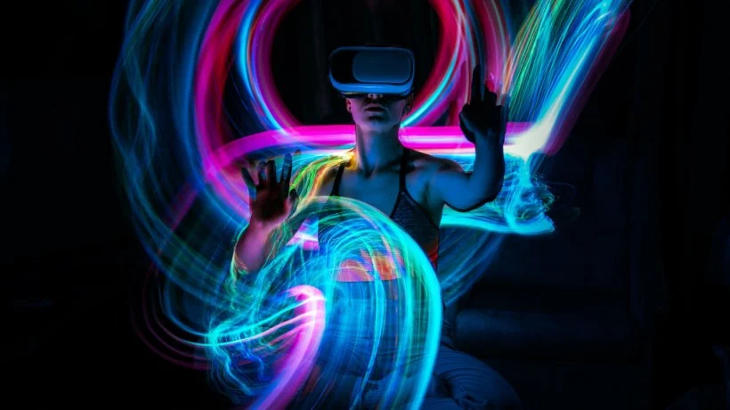elearnindustry's tweet photo. The #metaverse will redefine how we work, communicate and the way education evolves in the future. 

@sureshkumardn, CEO of @TesseractLearn, will see how metaverse will add a different dimension to the corporate #eLearningindustry &amp; associated strategies. https://t.co/6YfDIFolgz https://t.co/3z78SjgdoI