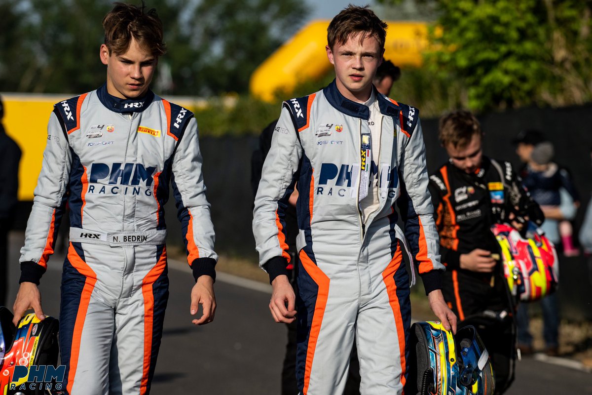 JenzerF3_F4's tweet image. 🚨 JENZER LINE UP ANNOUNCEMENT!! 📣⬇️

We’re excited to reveal that Taylor Barnard, Nikita Bedrin and Alex Garcia will go for the challenge at the Jerez FIA F3 post season tests 🔥

#F3Testing #RoadToF1