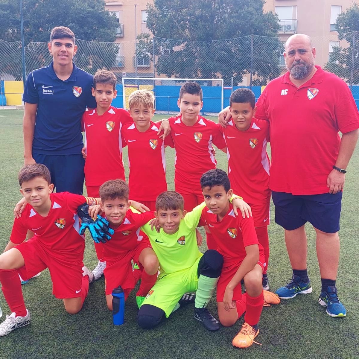 TerrassaFC's tweet photo. 🔴❗ L'Aleví D del @TerrassaFC 𝗩𝗘𝗡Ç (6⃣-1⃣) l'#AthleticMatadeperenc amb dianes de ROGER BORRÀS (2), ANAS AL KAKIRI (2) i SERGI MORA 

🫶 #TerrassaFCExperience https://t.co/XdbFvAteyB