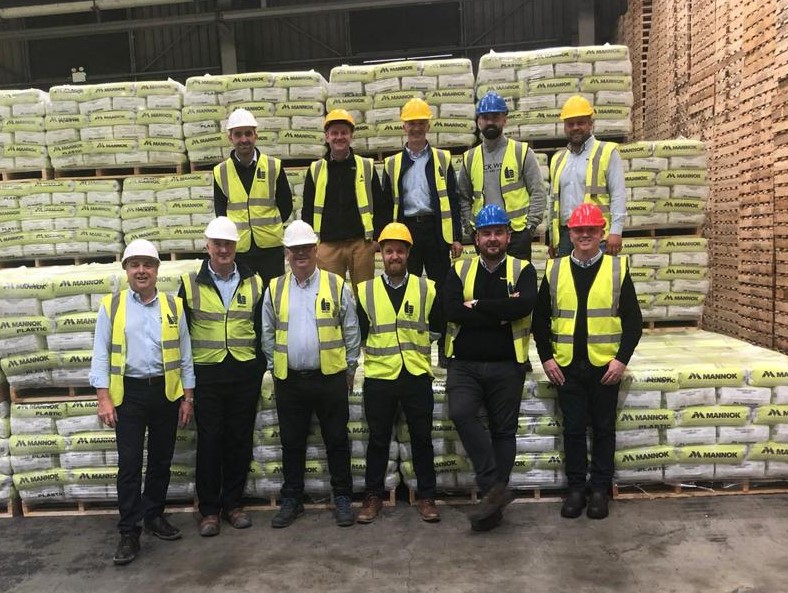 MannokBuild's tweet photo. We're grateful @MacBlair5 #buildersmerchants recently visited us to learn more about our #buildingmaterials. During their visit, #TeamMacBlair had product training from our technical experts &amp; tours of our Aircrete #ThermalBlocks, #Cement &amp; #PIRInsulation facilities. #mannokmade https://t.co/haaassVoFx