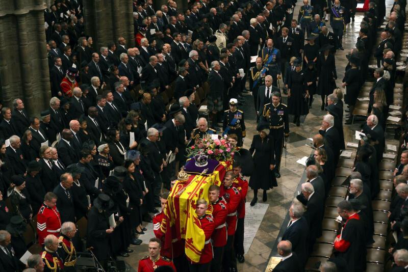 The procession from the Abbey now begins, meaning Queen Elizabeth II has left historic Westminster Abbey, where she was crowned, married and now farewelled for the final time. Follow our rolling coverage smh.com.au/world/europe/q…