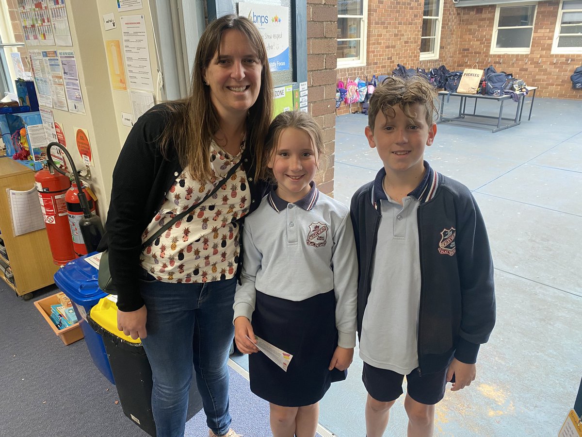 MissGolds_'s tweet photo. Open Day 2022!
It was so much fun showing our loved ones our classroom and around our school.
We hope everyone had an amazing day! https://t.co/4nY2qB2MAA